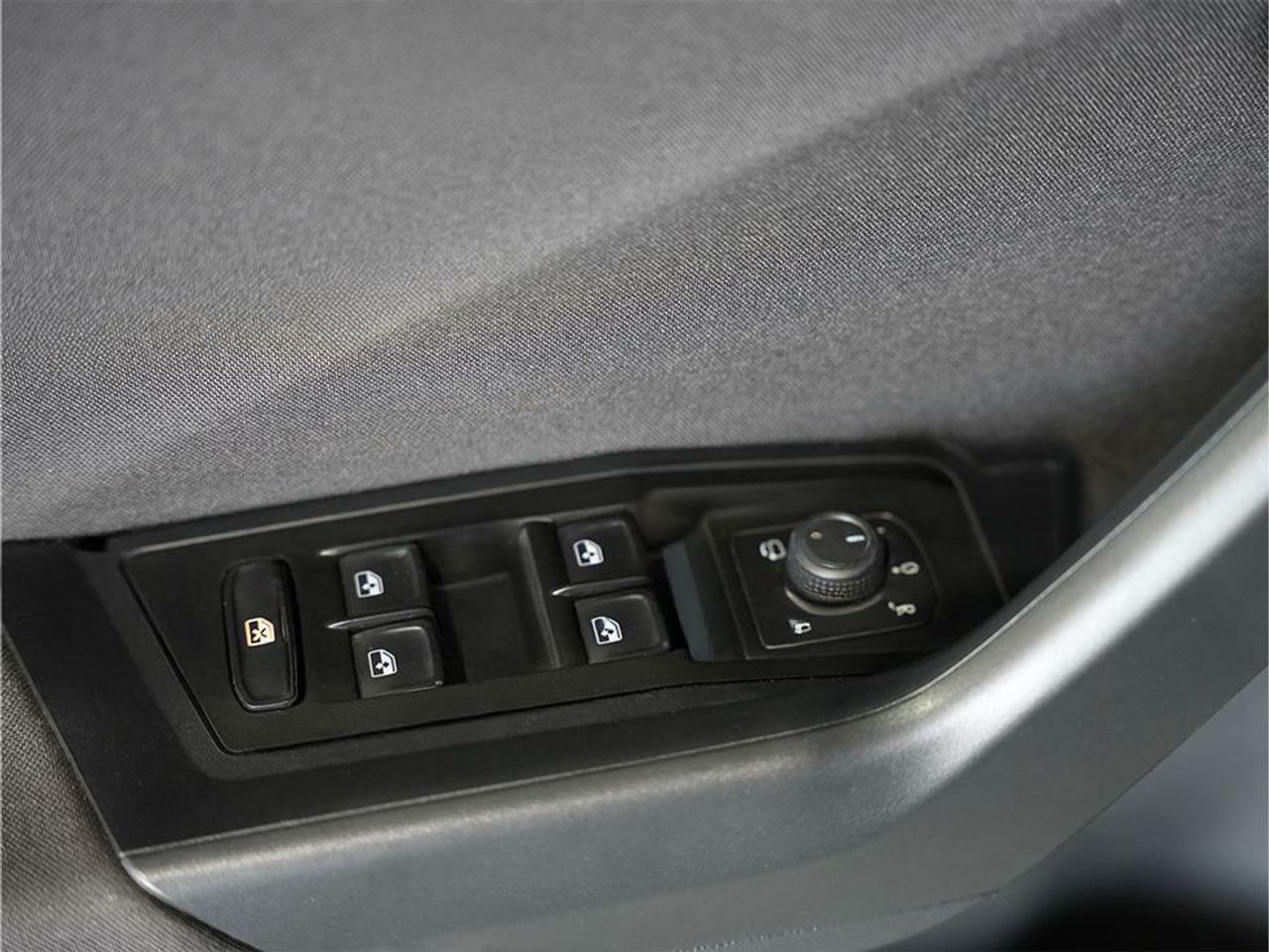Foto Volkswagen T-Roc 17
