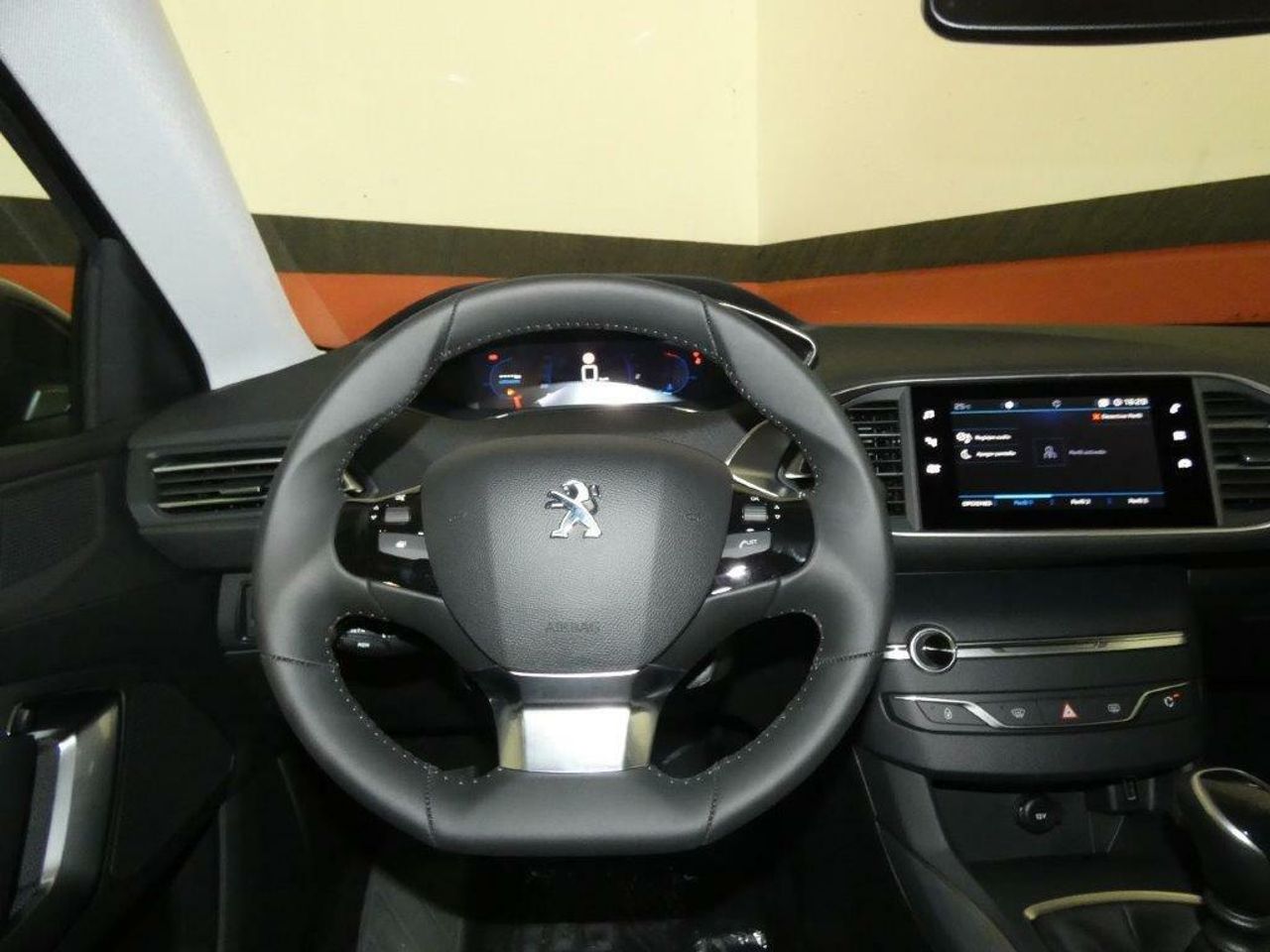 Foto Peugeot 308 9