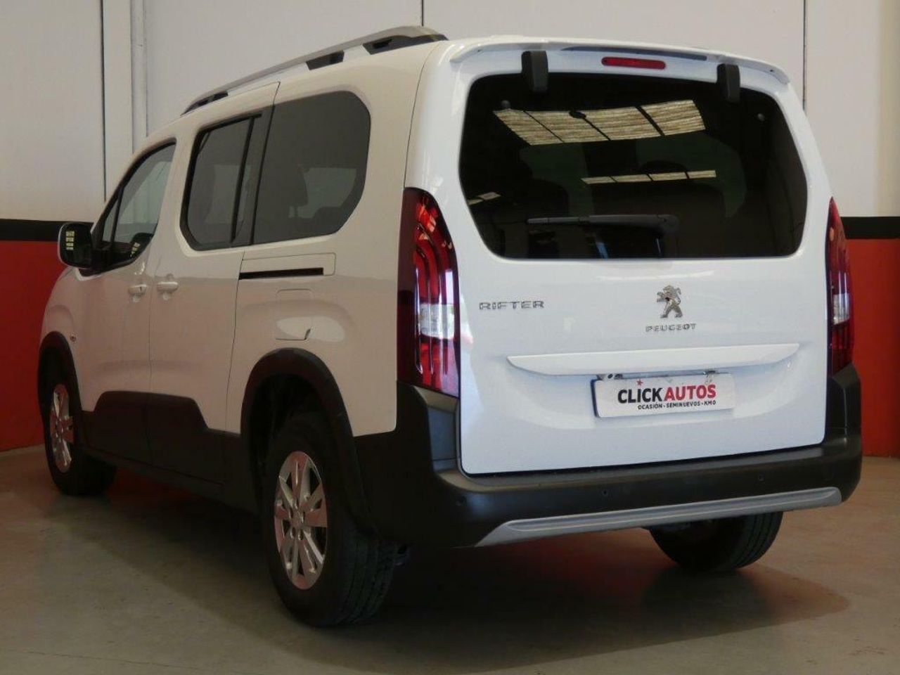 Foto Peugeot Rifter 8