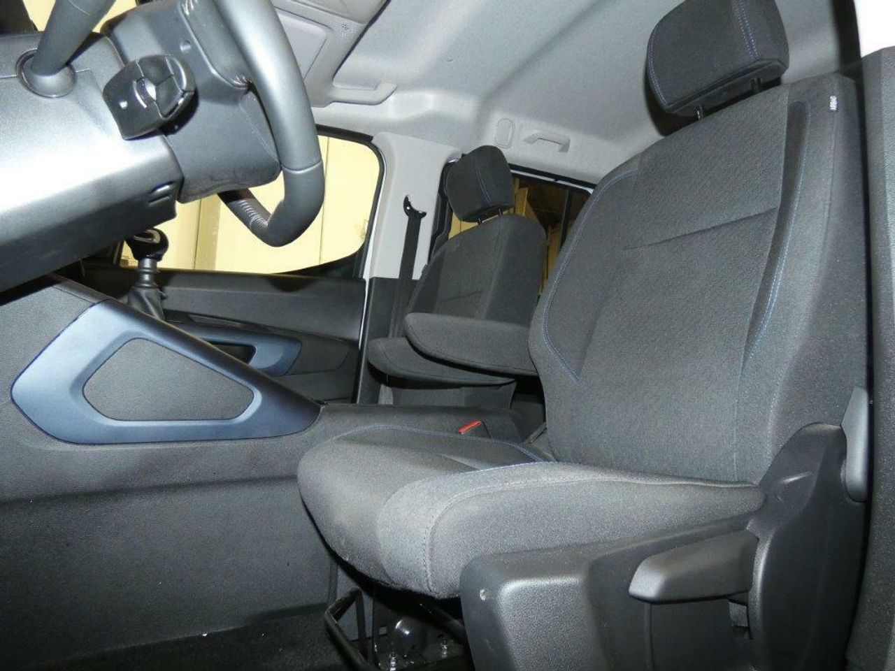 Foto Peugeot Rifter 20