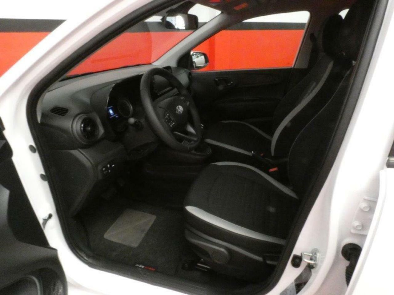 Foto Hyundai i10 16