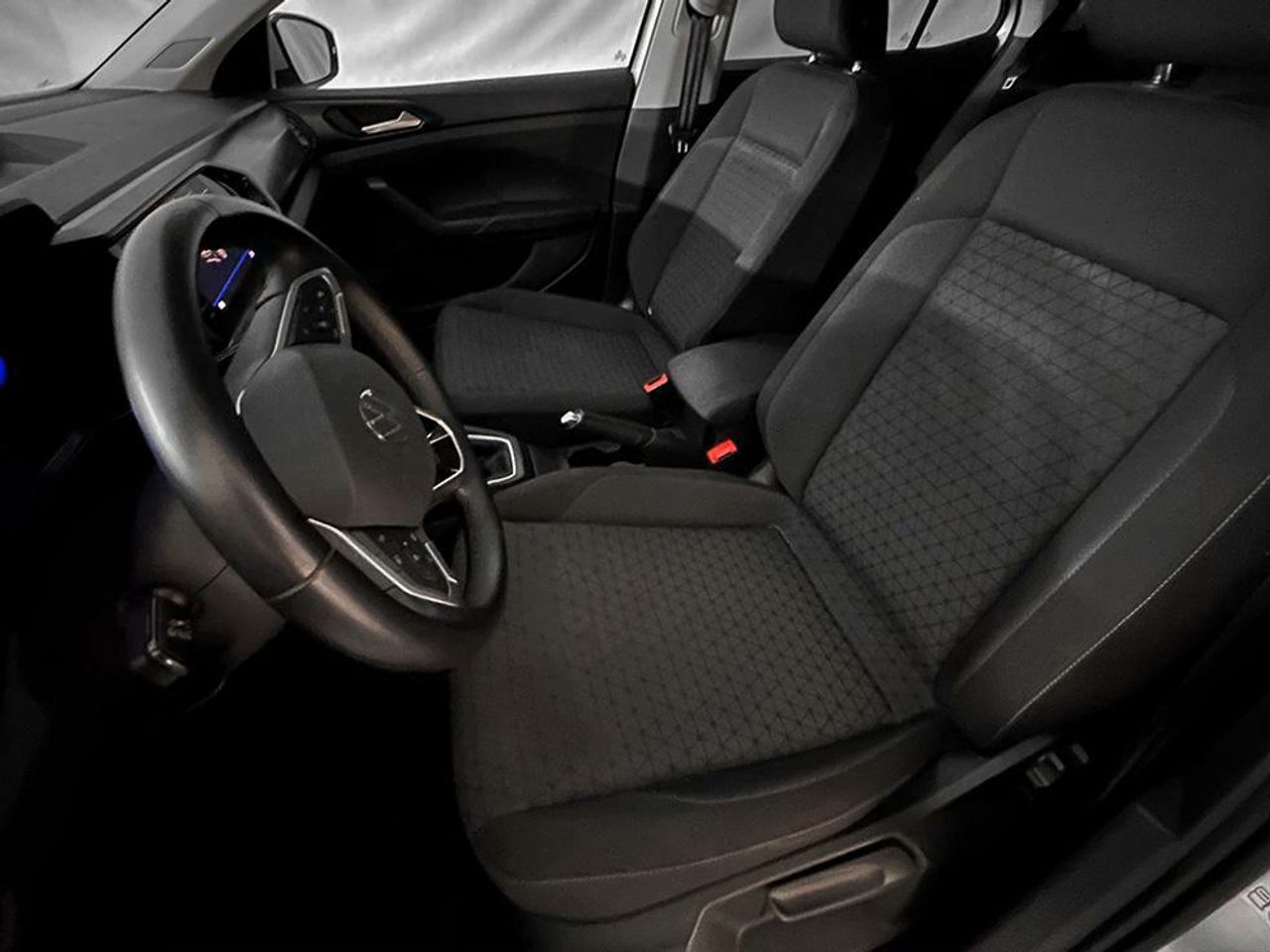 Foto Volkswagen T-Cross 19