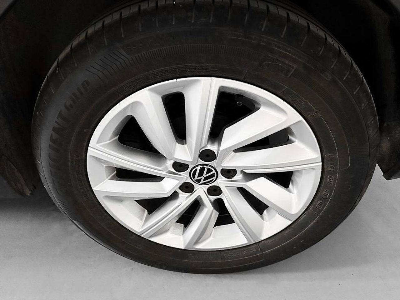 Foto Volkswagen T-Cross 22