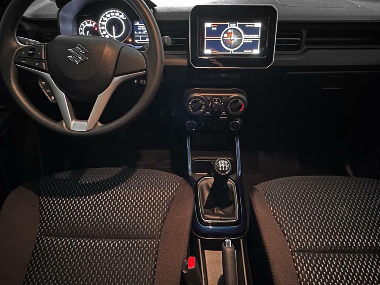 Foto Suzuki Ignis 7