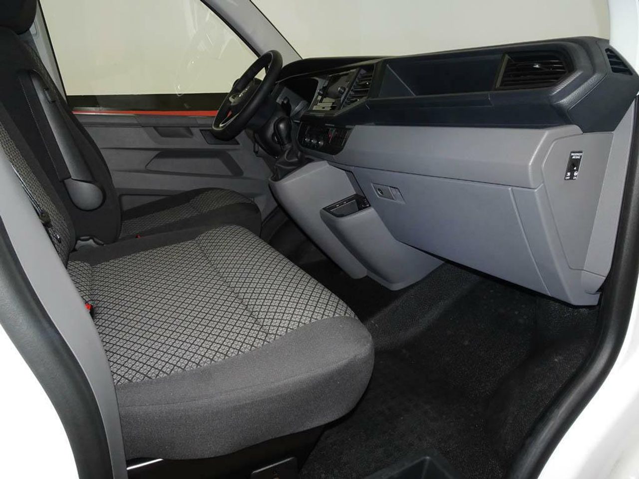 Foto Volkswagen Caravelle 12
