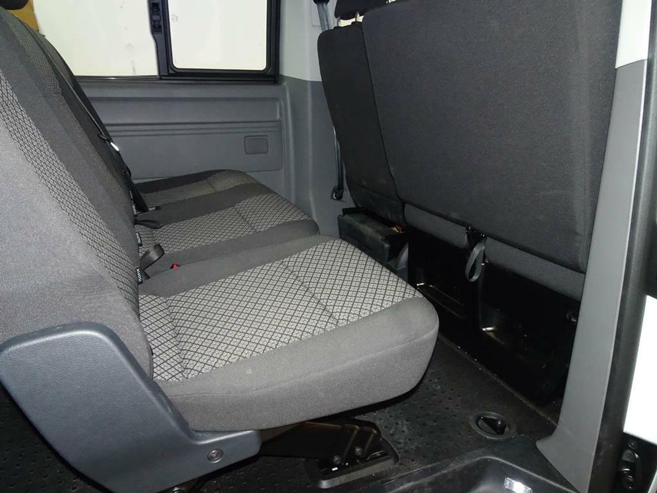 Foto Volkswagen Caravelle 13