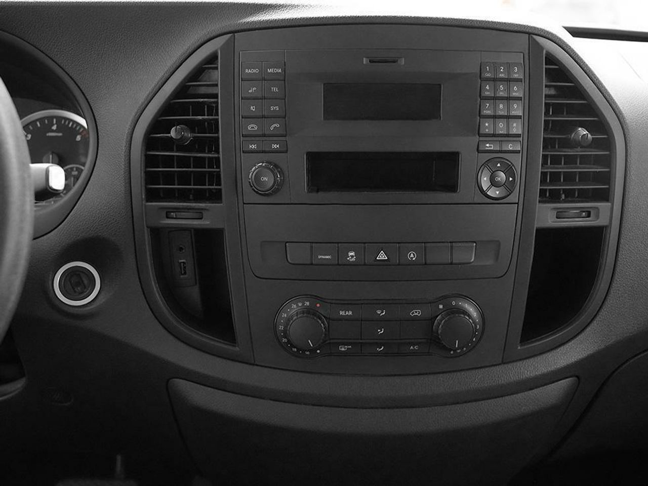 Foto Mercedes-Benz Vito 8