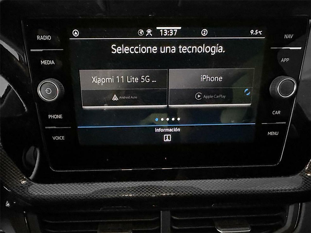 Foto Volkswagen T-Cross 12