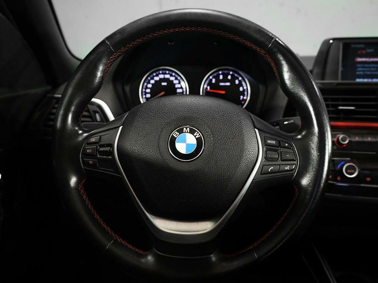 Foto BMW Serie 2 8