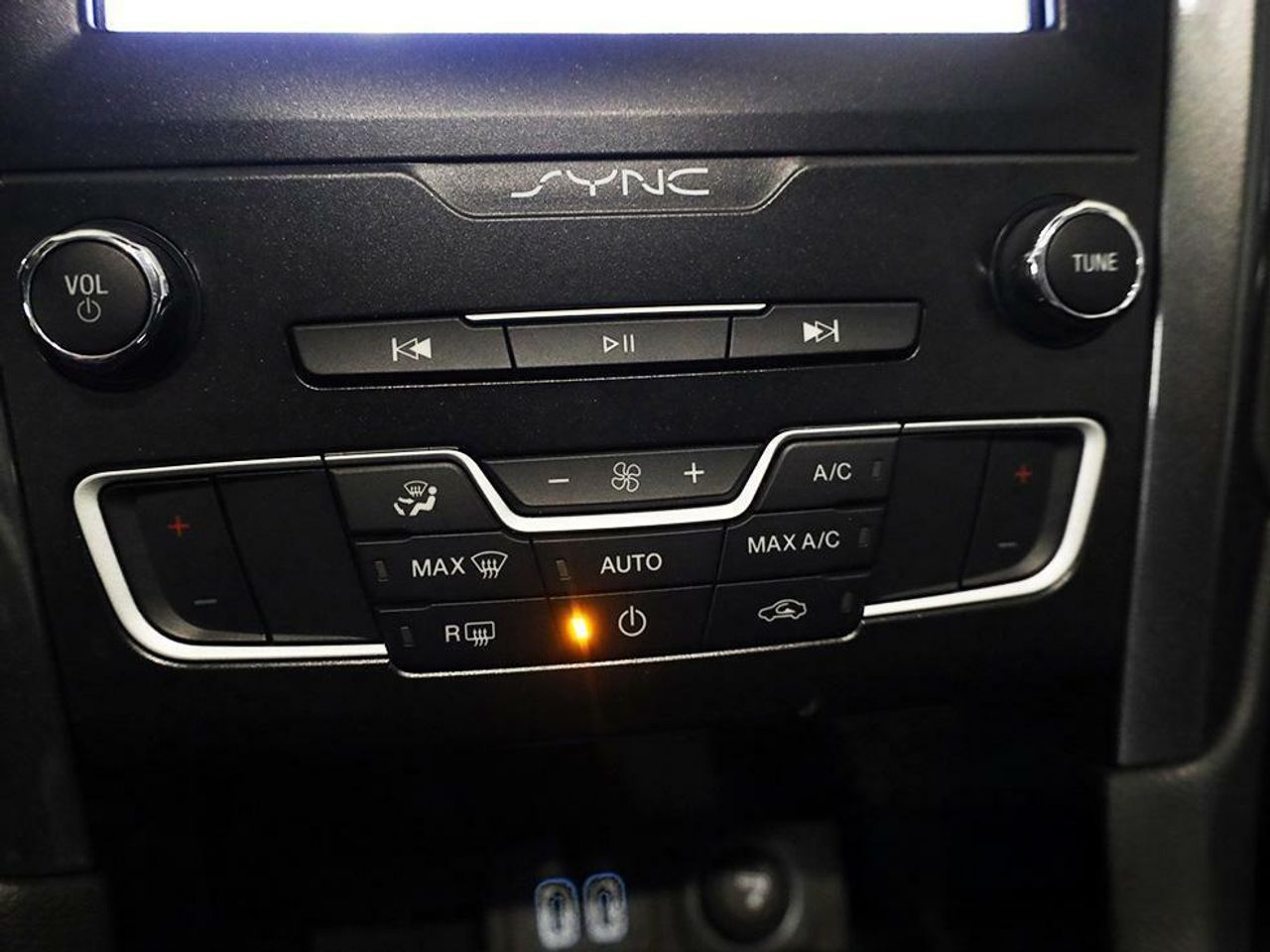 Foto Ford Mondeo 9