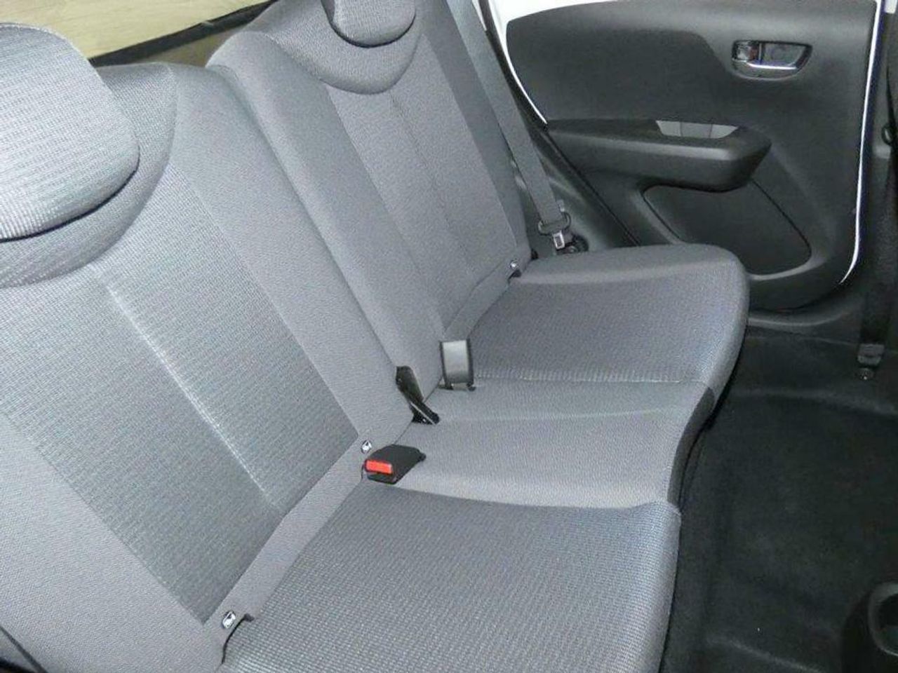 Foto Toyota Aygo 16