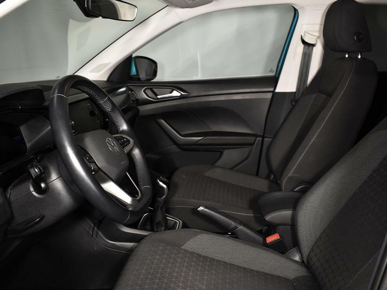 Foto Volkswagen T-Cross 15