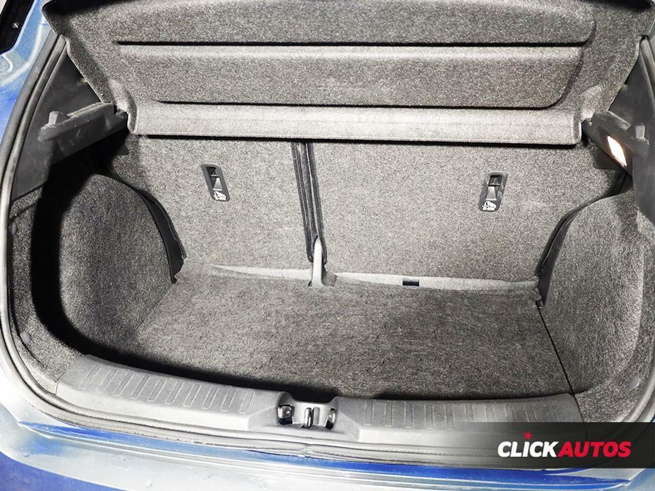 Foto Nissan Micra 12