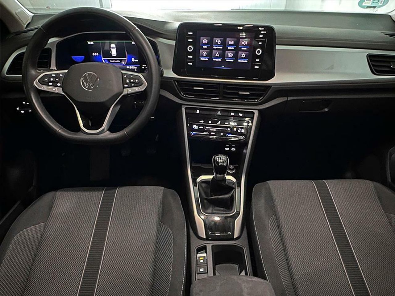 Foto Volkswagen T-Roc 9