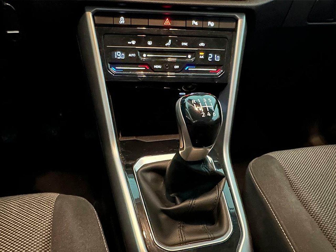 Foto Volkswagen T-Roc 18