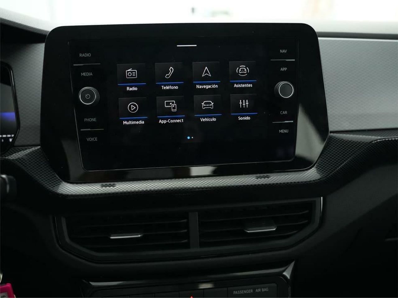 Foto Volkswagen T-Cross 9