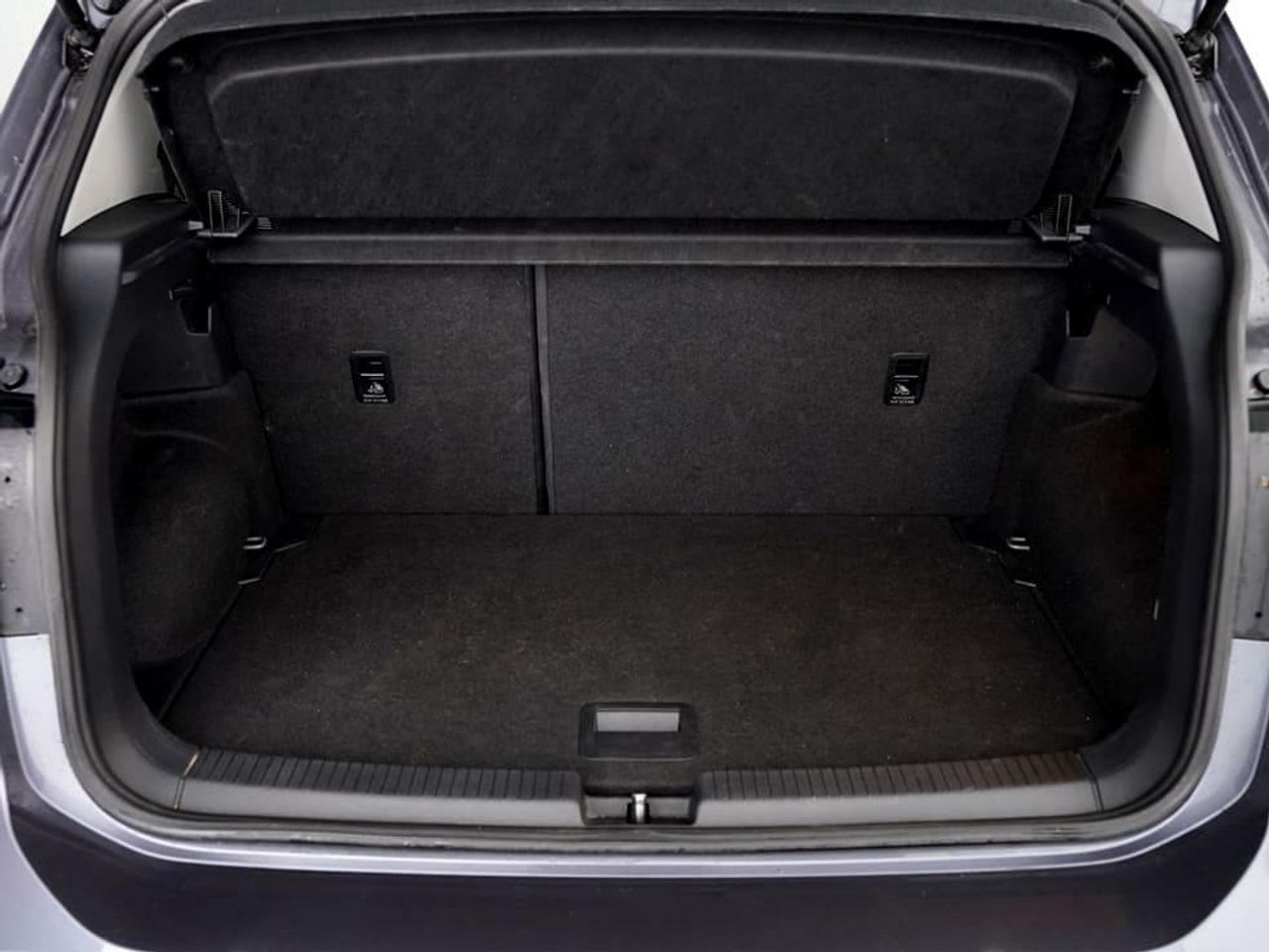Foto Volkswagen T-Cross 19