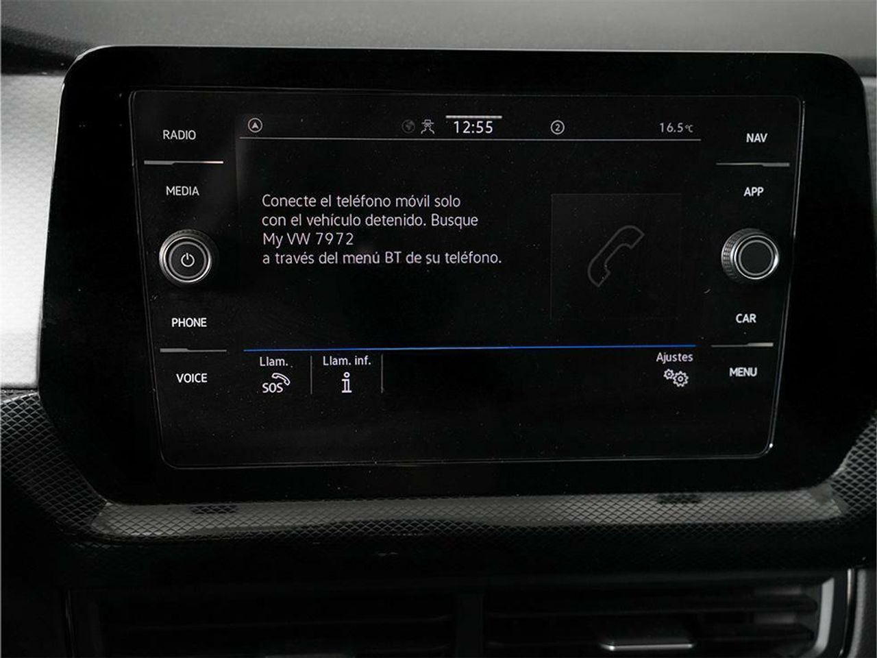 Foto Volkswagen T-Cross 13
