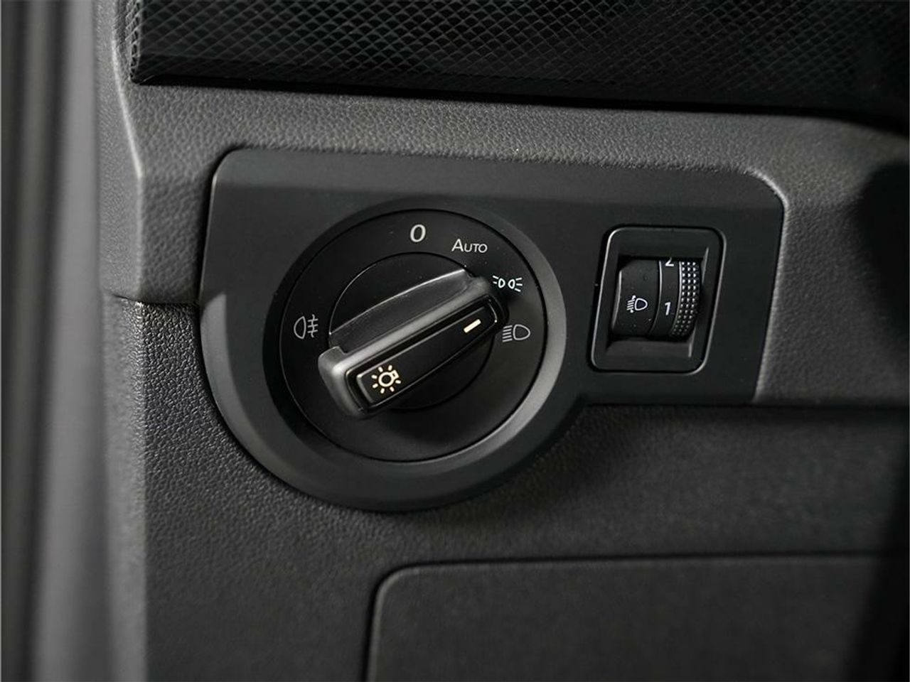 Foto Volkswagen T-Cross 18