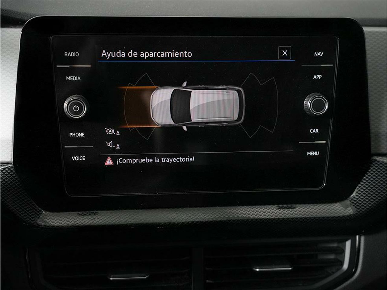 Foto Volkswagen T-Cross 11