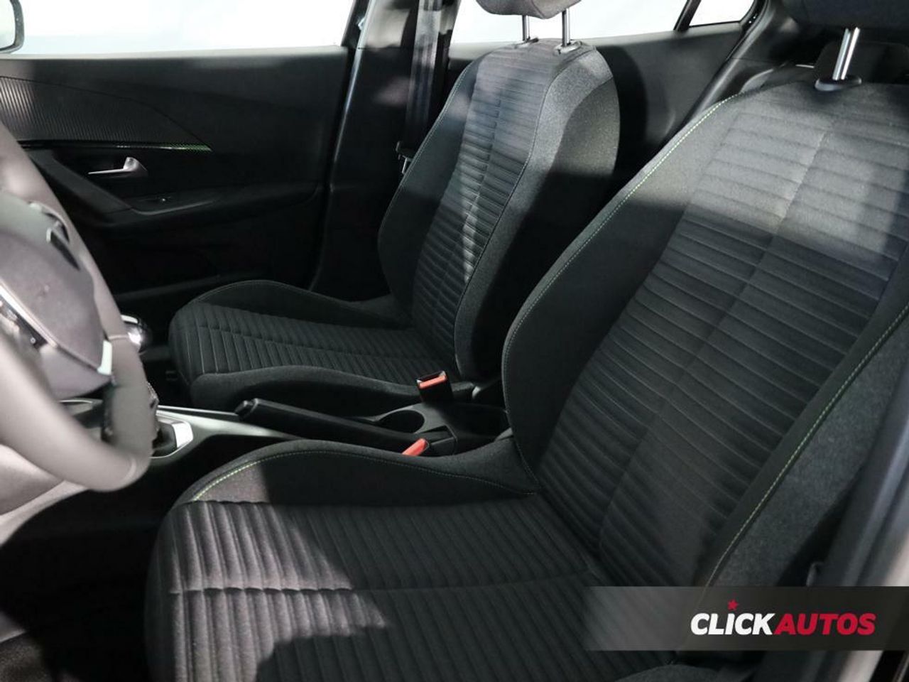 Foto Peugeot 2008 16
