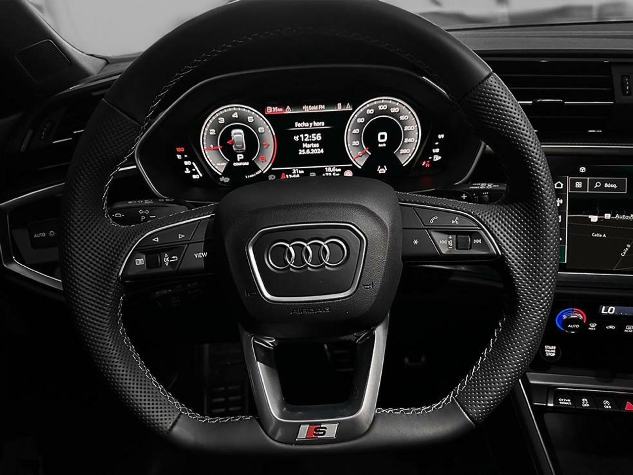 Foto Audi Q3 8
