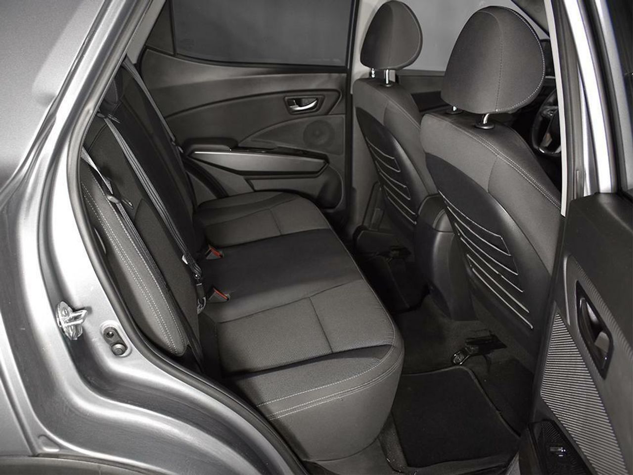 Foto SsangYong Tivoli 14