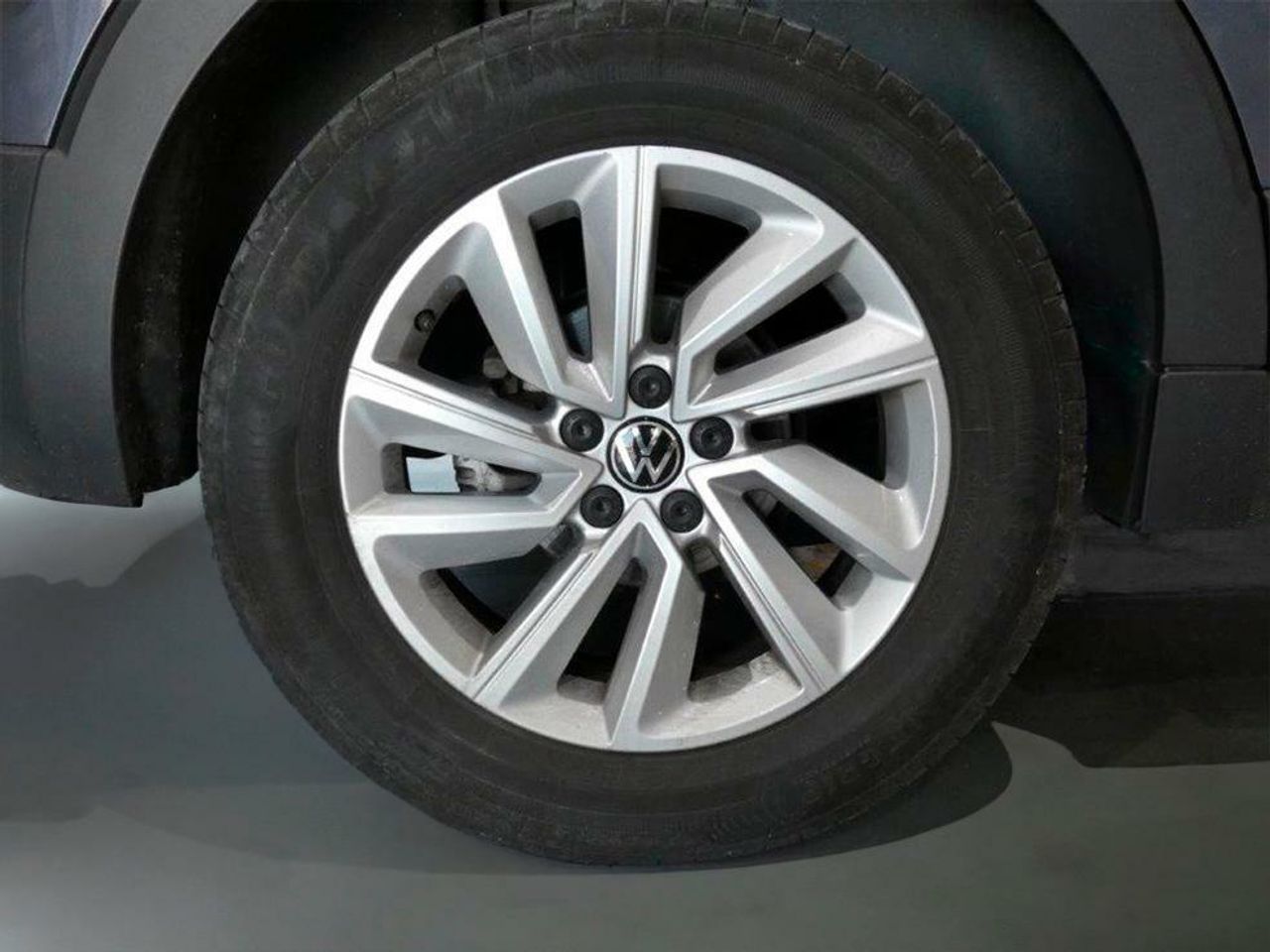 Foto Volkswagen T-Cross 16
