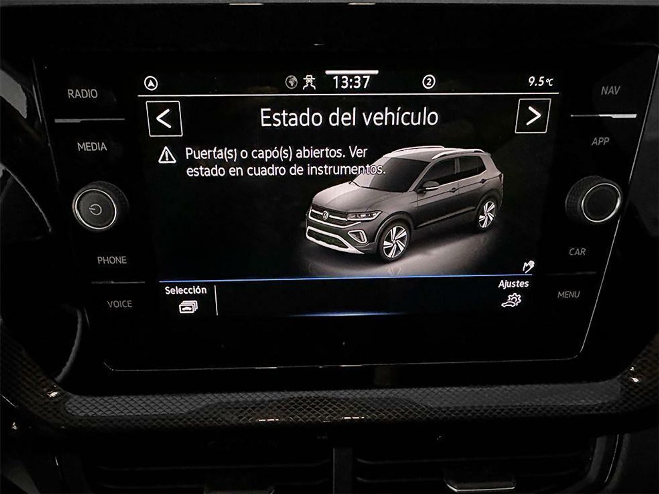 Foto Volkswagen T-Cross 12