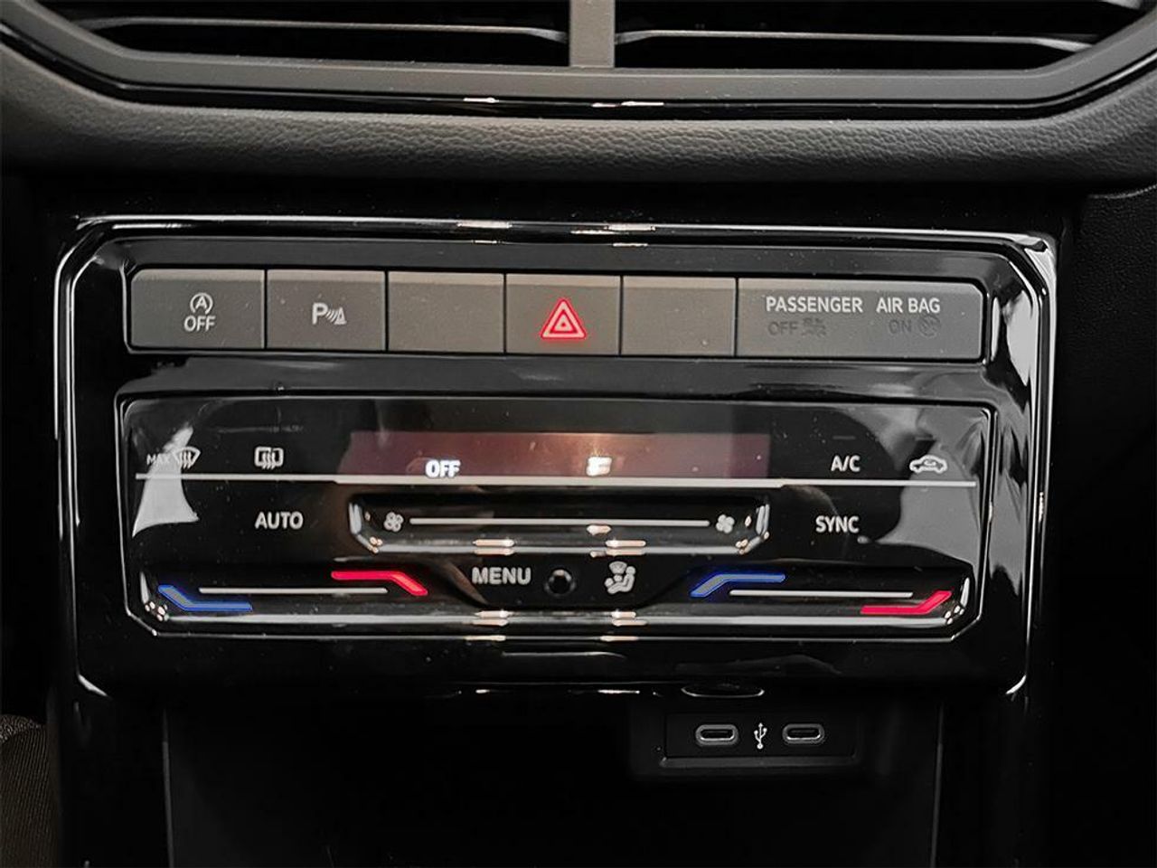 Foto Volkswagen T-Cross 14