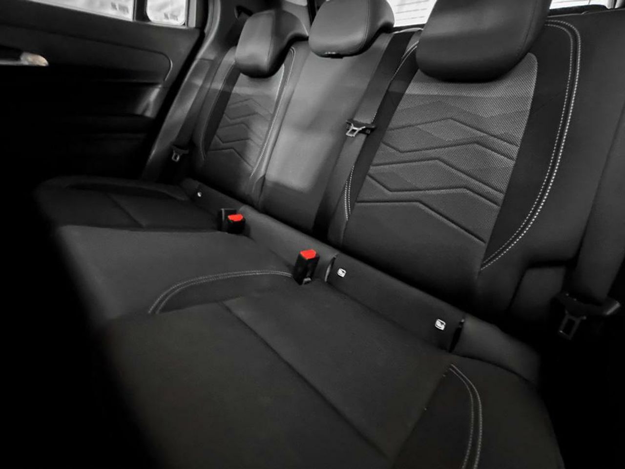 Foto Jeep Avenger 17