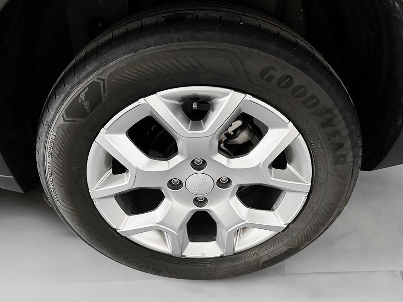 Foto Jeep Avenger 19