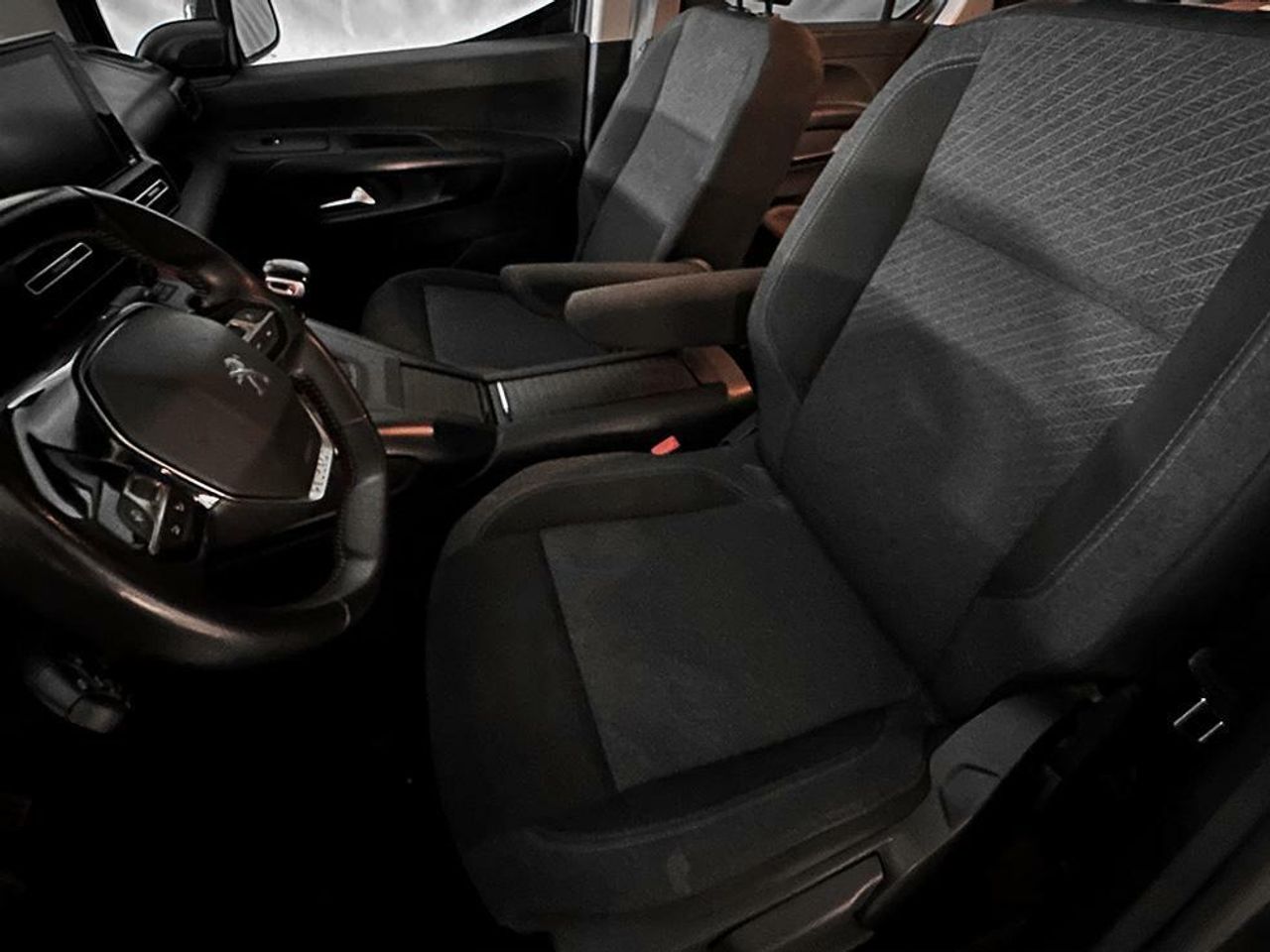 Foto Peugeot Rifter 17
