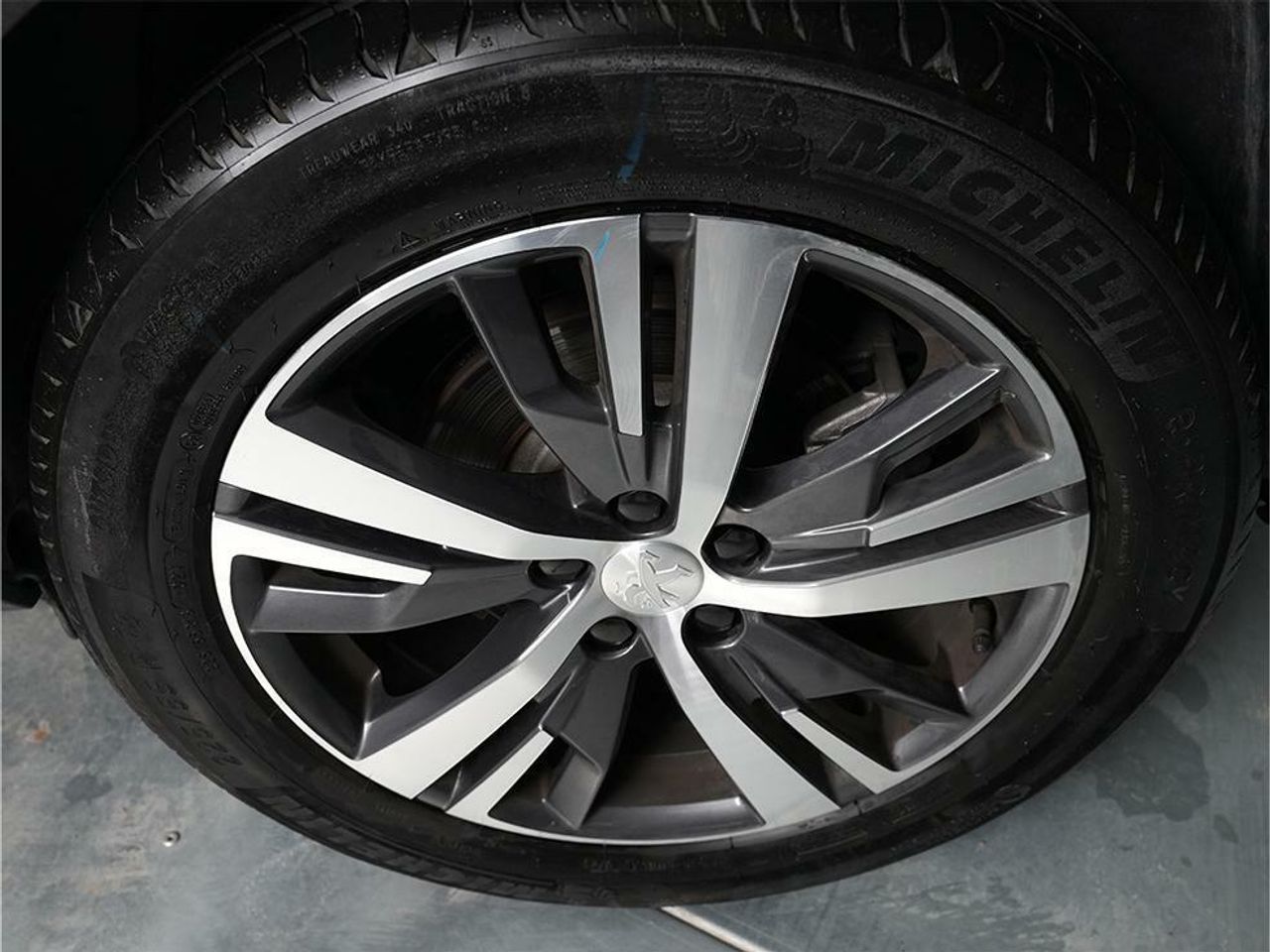 Foto Peugeot 5008 24