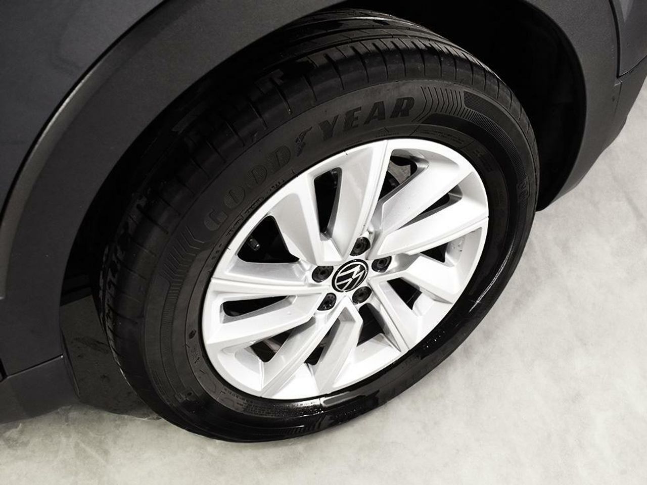 Foto Volkswagen T-Cross 19