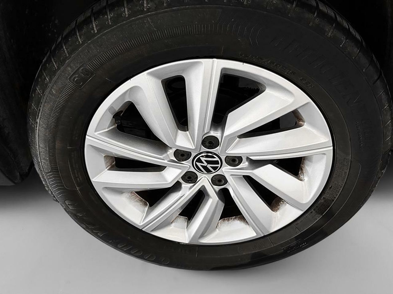 Foto Volkswagen T-Cross 21