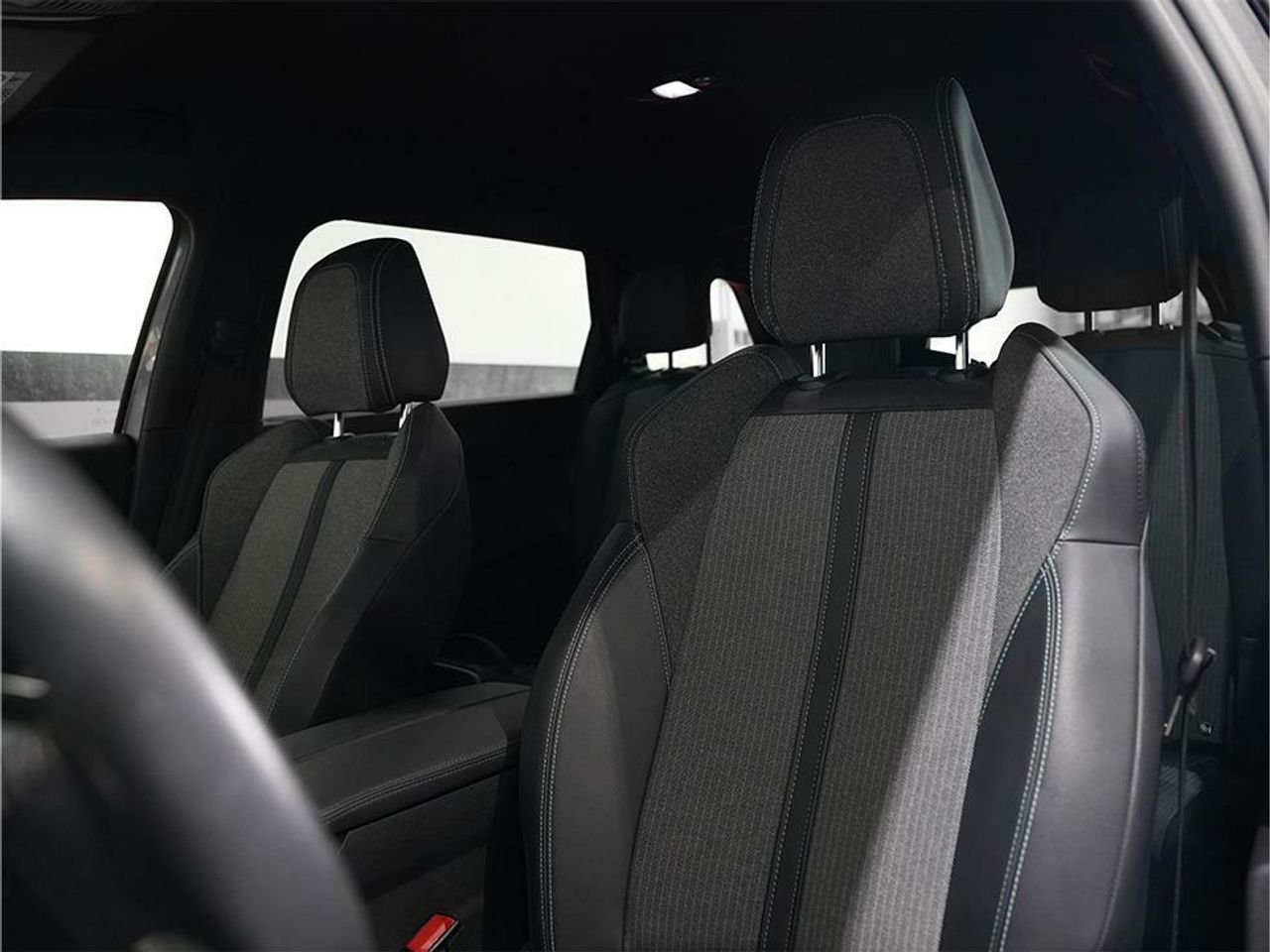 Foto Peugeot 5008 16