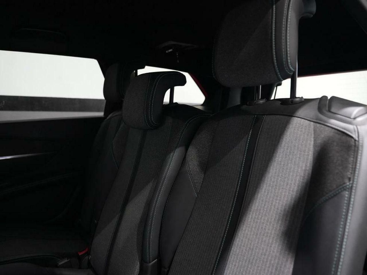 Foto Peugeot 5008 17