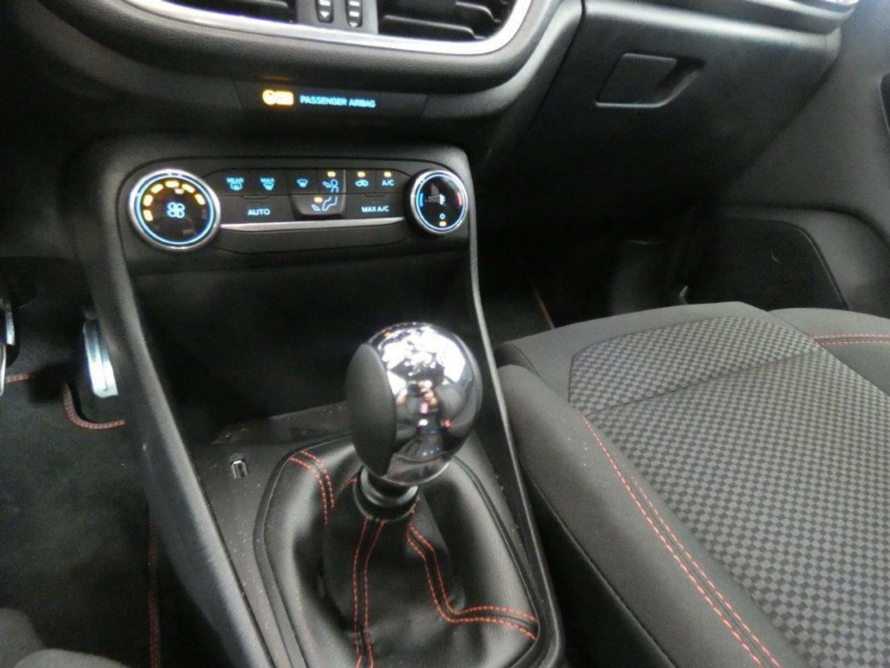 Foto Ford Fiesta 12