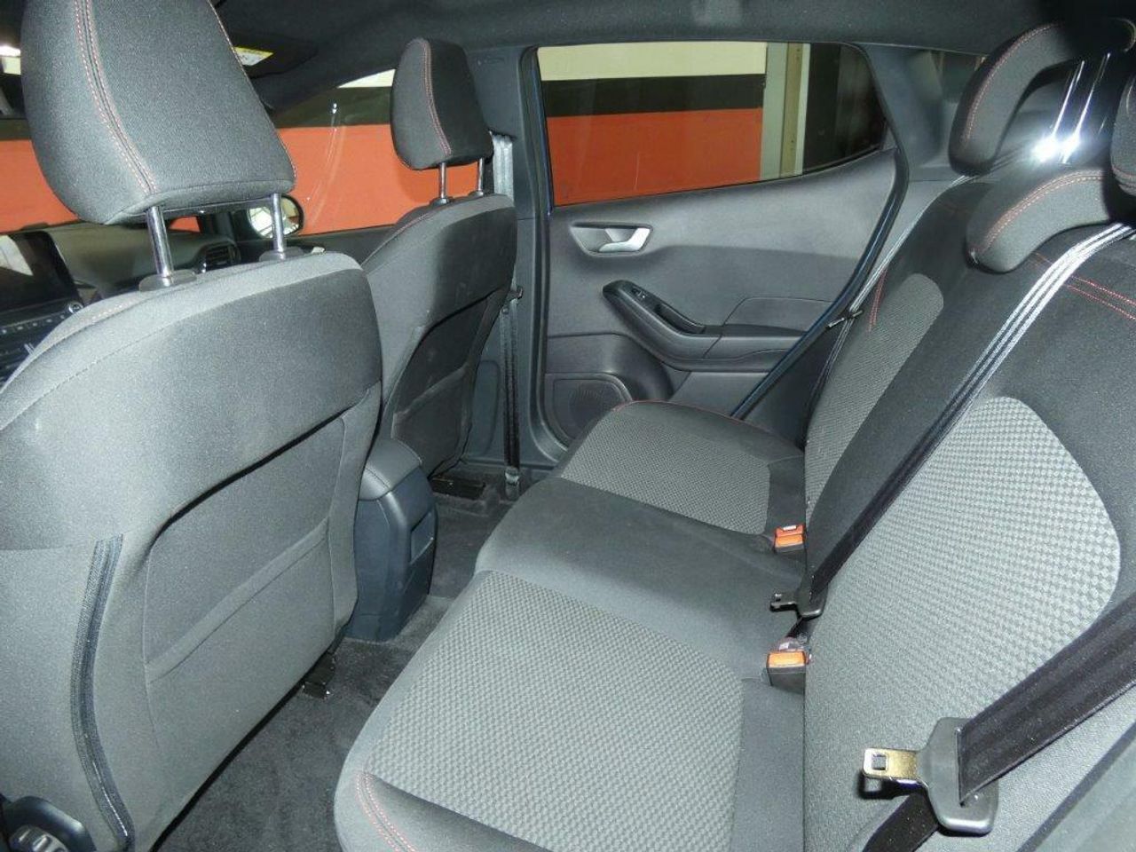 Foto Ford Fiesta 14