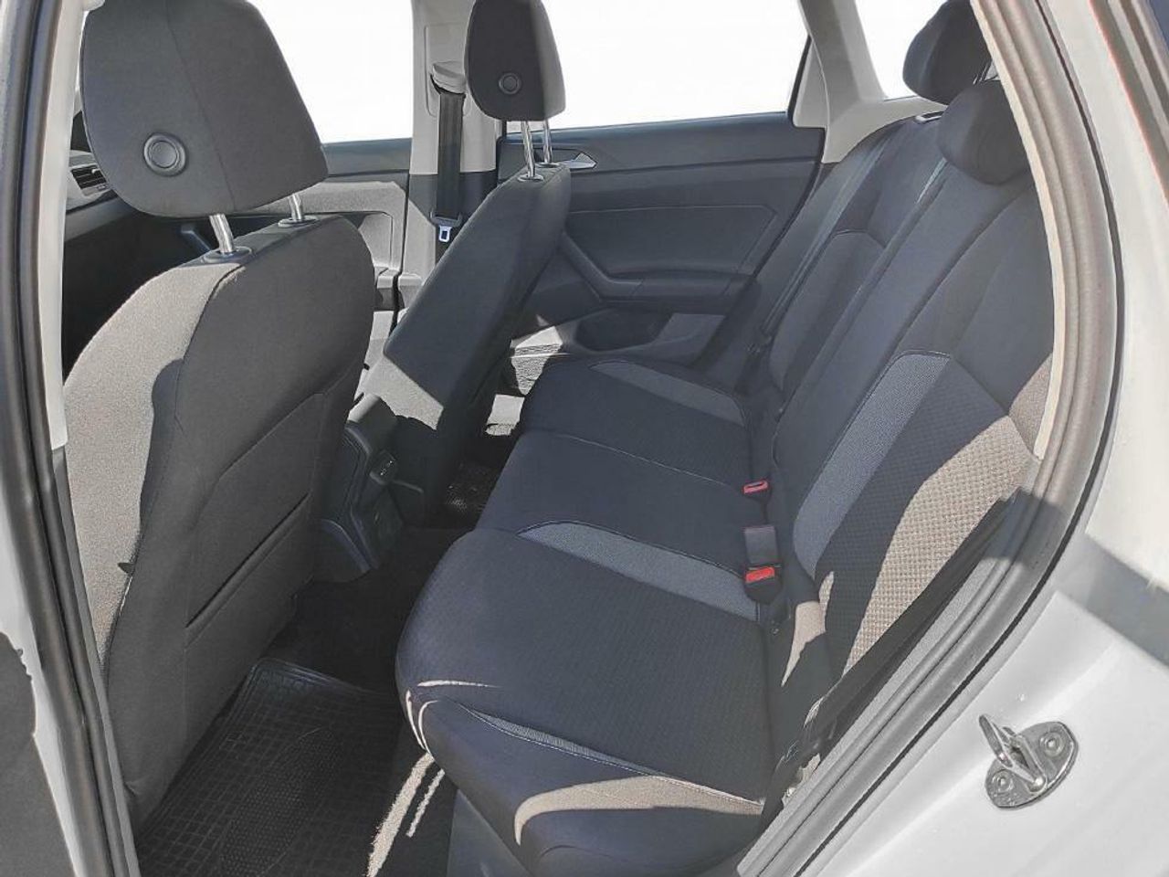 Foto Volkswagen Taigo 13