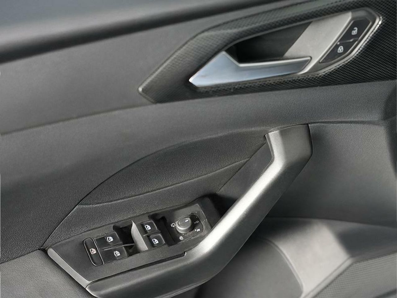 Foto Volkswagen T-Cross 20