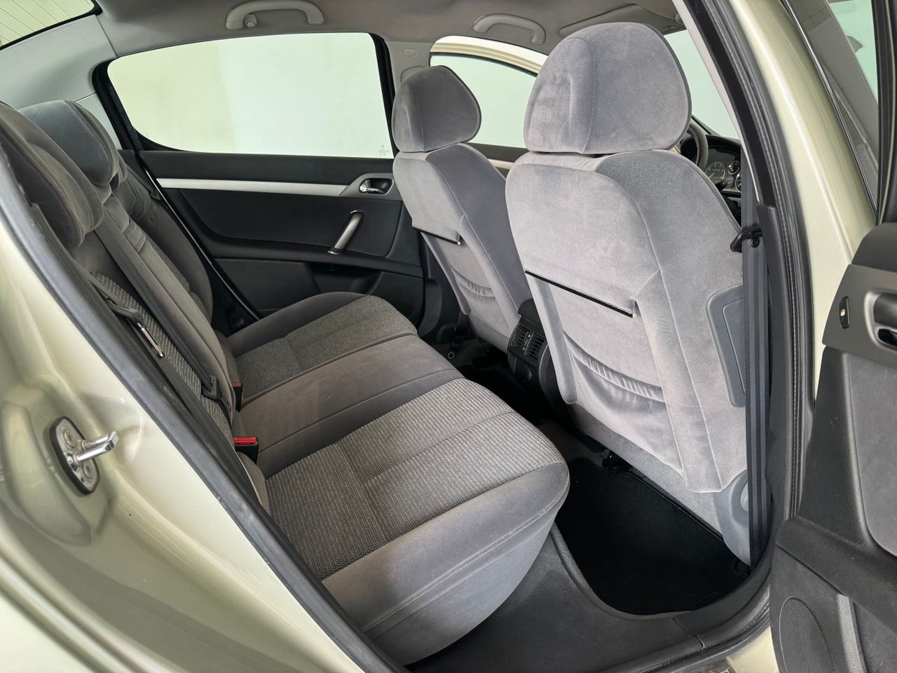 Foto Peugeot 407 14
