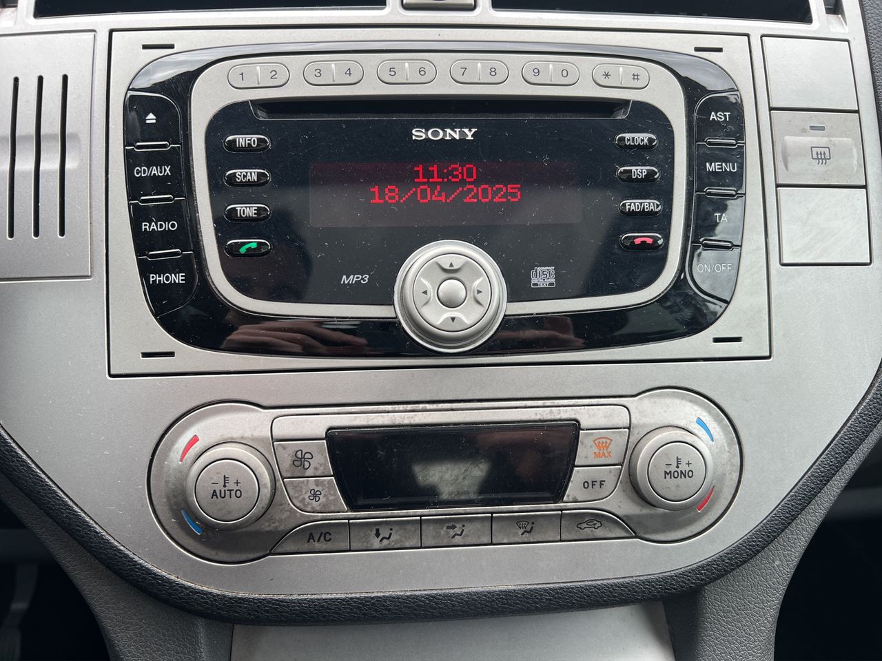 Foto Ford Kuga 16