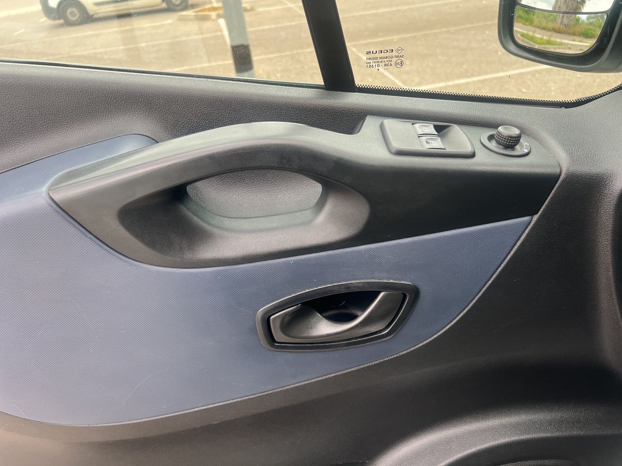 Foto Opel Vivaro 12