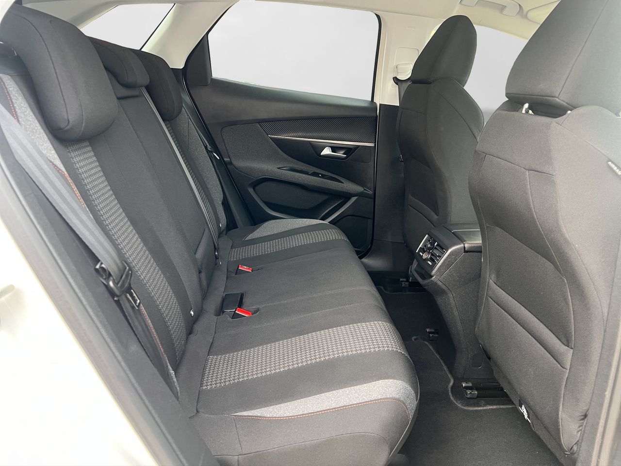 Foto Peugeot 3008 17
