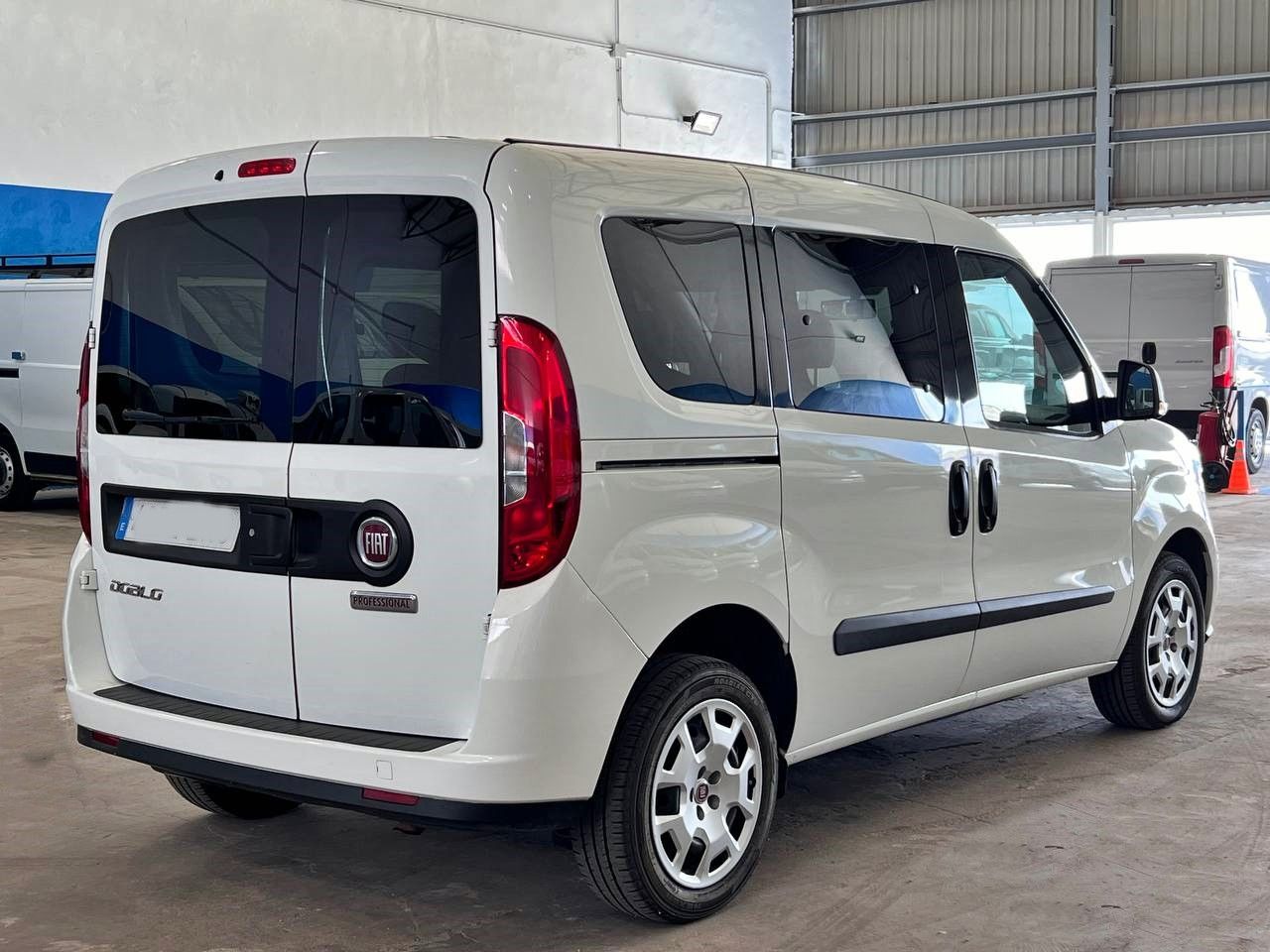 Foto Fiat Doblo 16