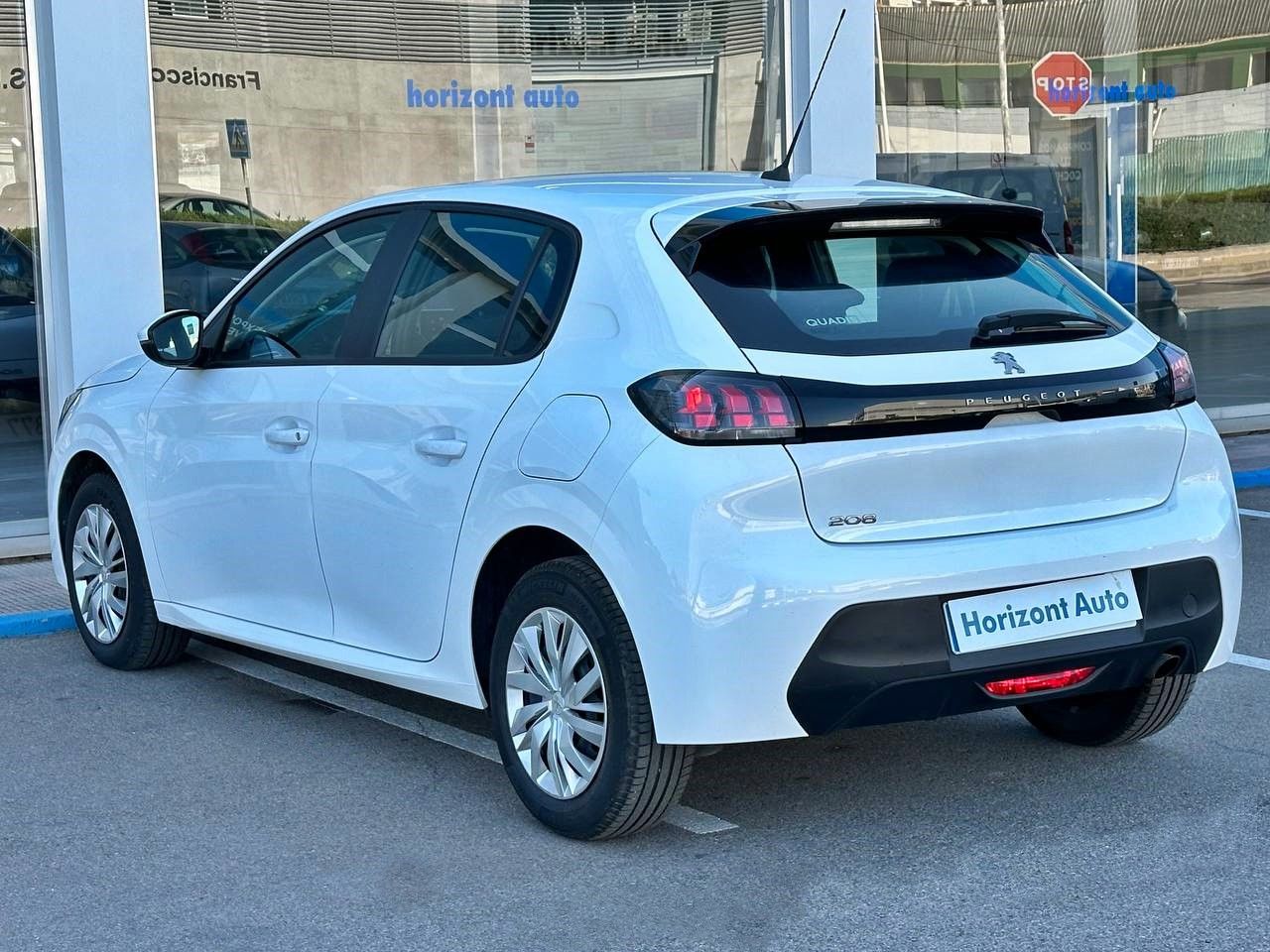 Foto Peugeot 208 12