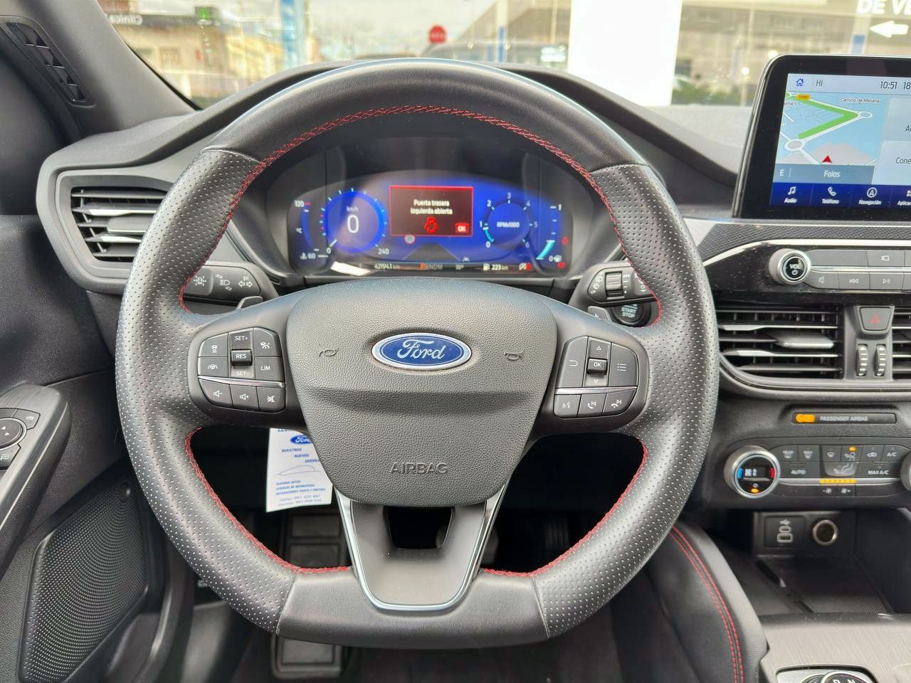 Foto Ford Kuga 7