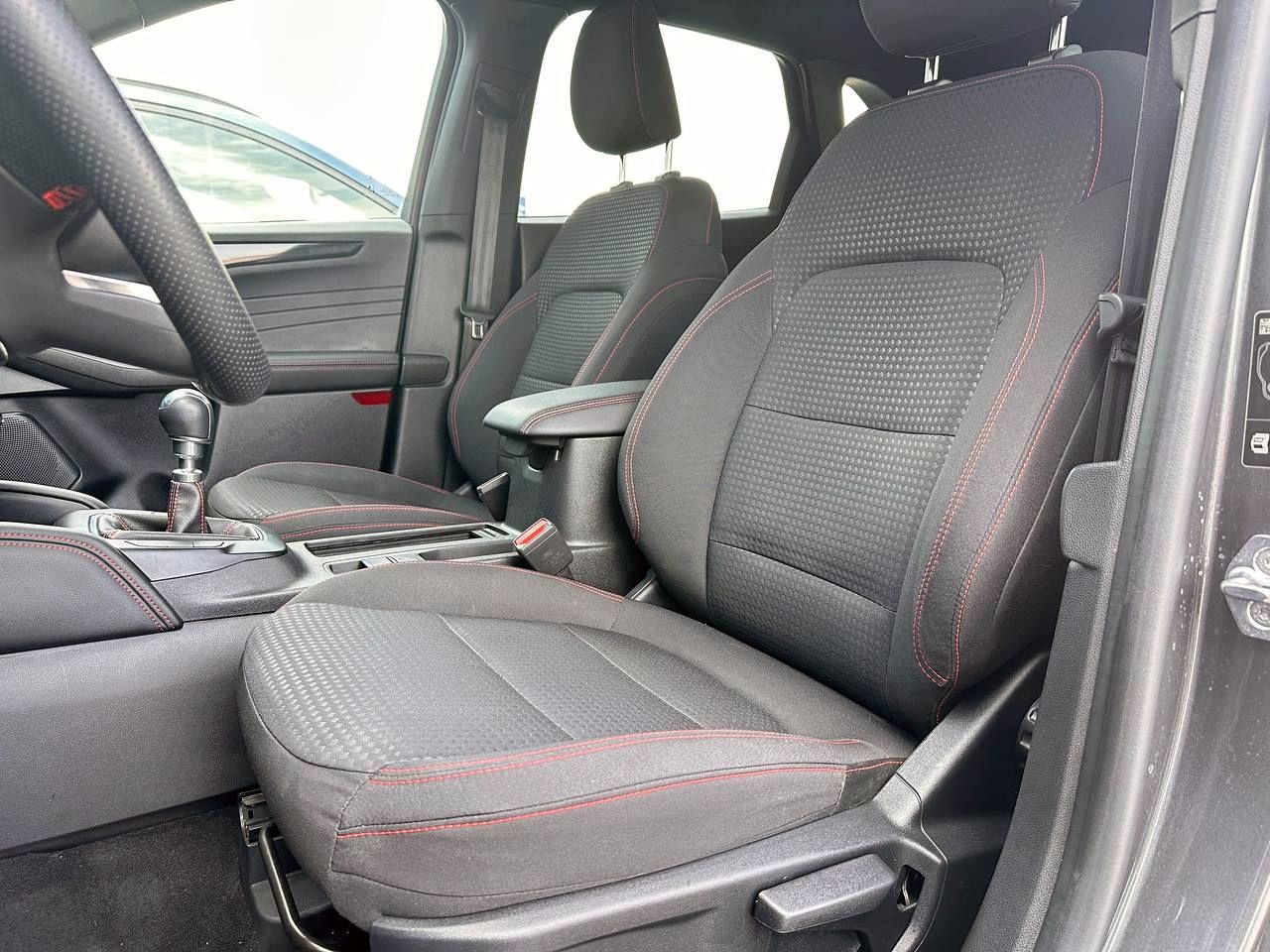 Foto Ford Kuga 8